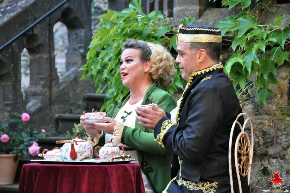 Patricia Freres in Das Land des Lächelns, Schloss Braunfels